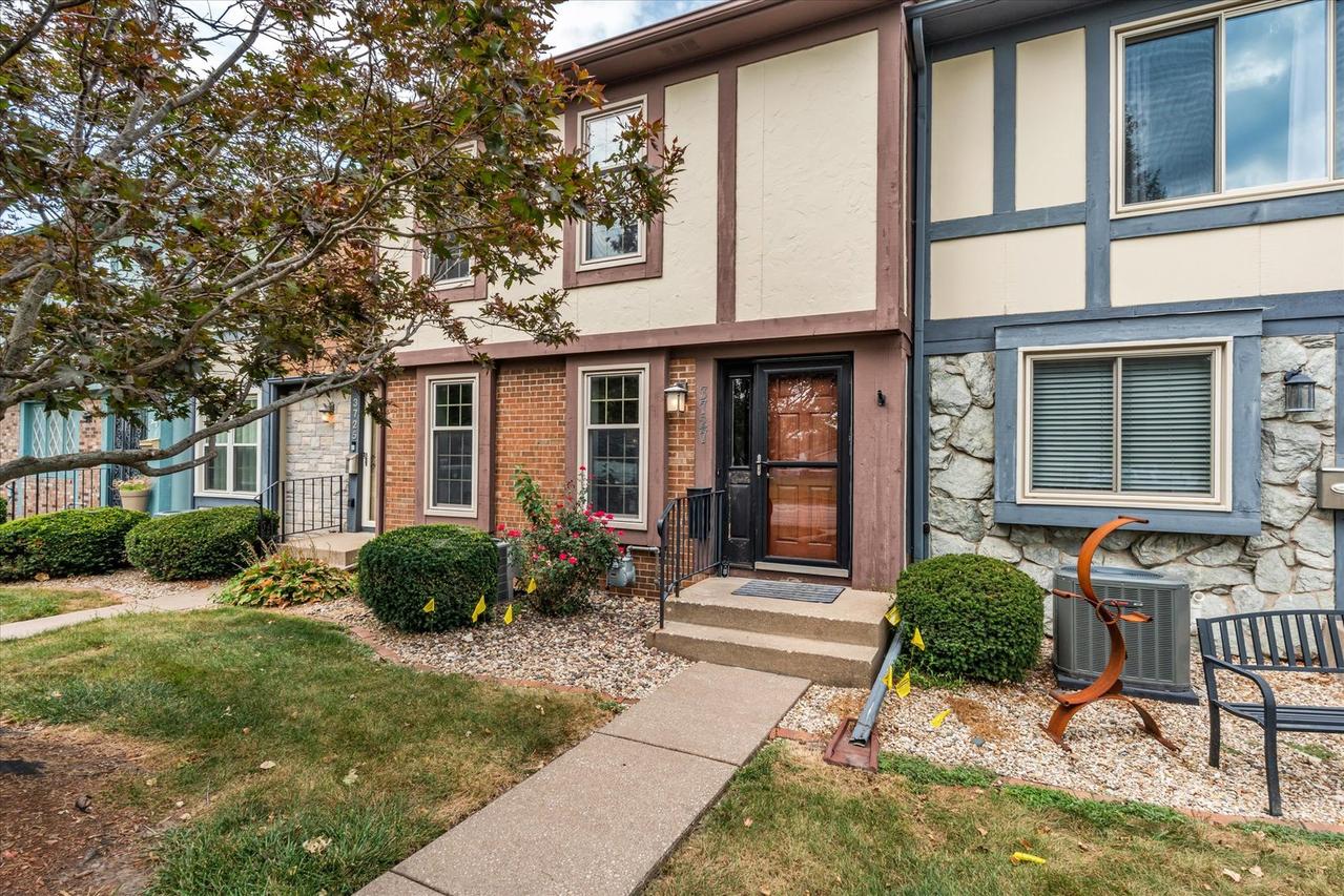 3727 31st Ave., Rock Island, IL 61201
