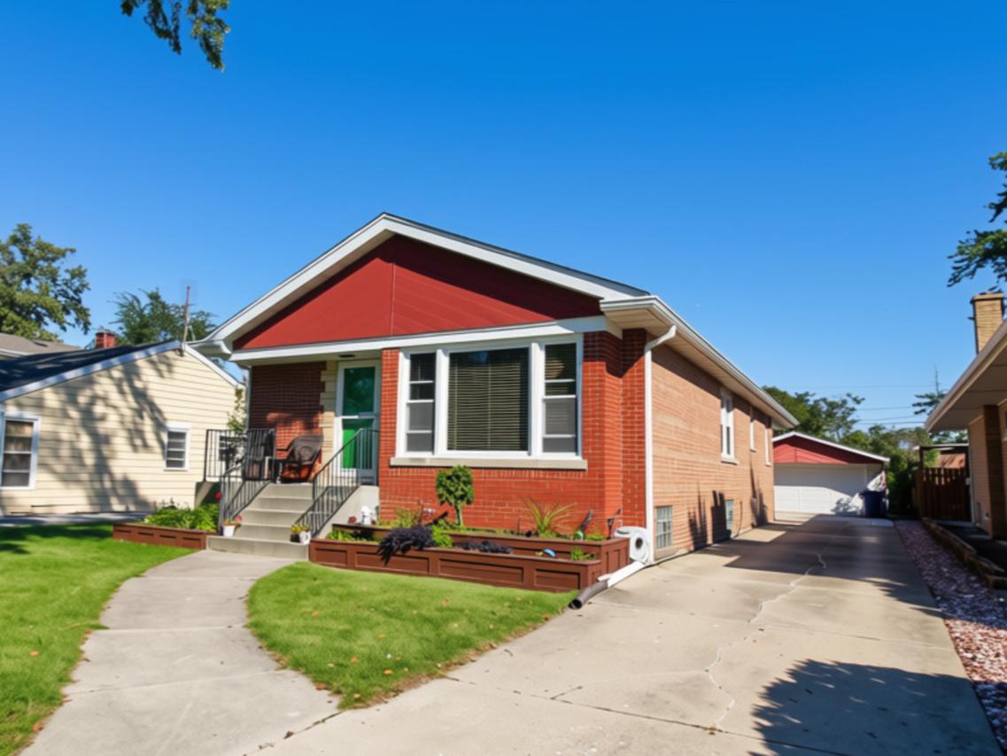 9341 Menard Ave., Oak Lawn, IL 60453