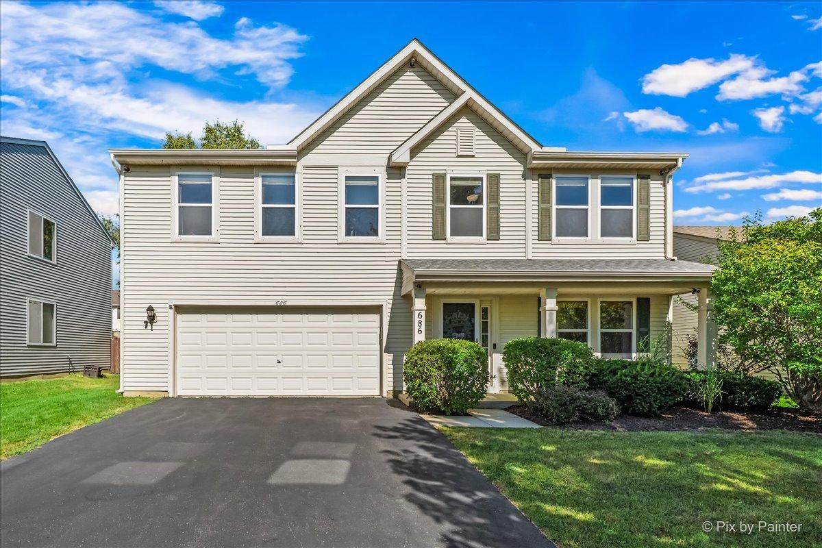 686 Glen Cove Ln., Pingree Grove, IL 60140