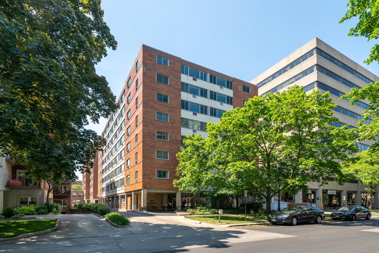 1516 Hinman Ave. #810, Evanston, IL 60201