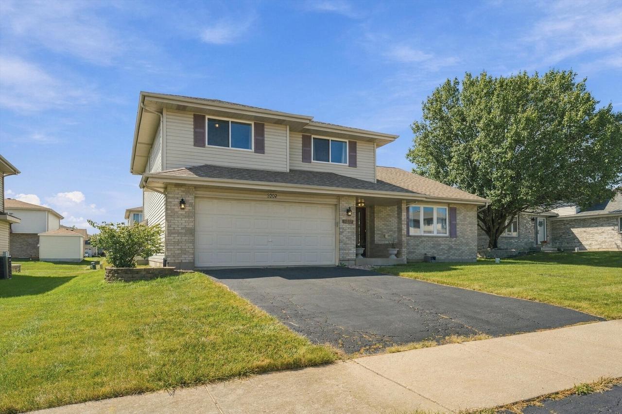 5207 Bentgrass Ave., Richton Park, IL 60471