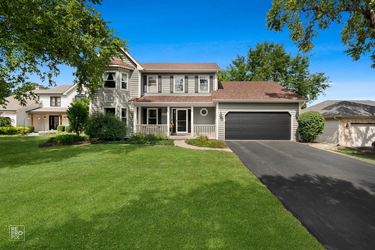 3207 Barnes Ln., Naperville, IL 60564