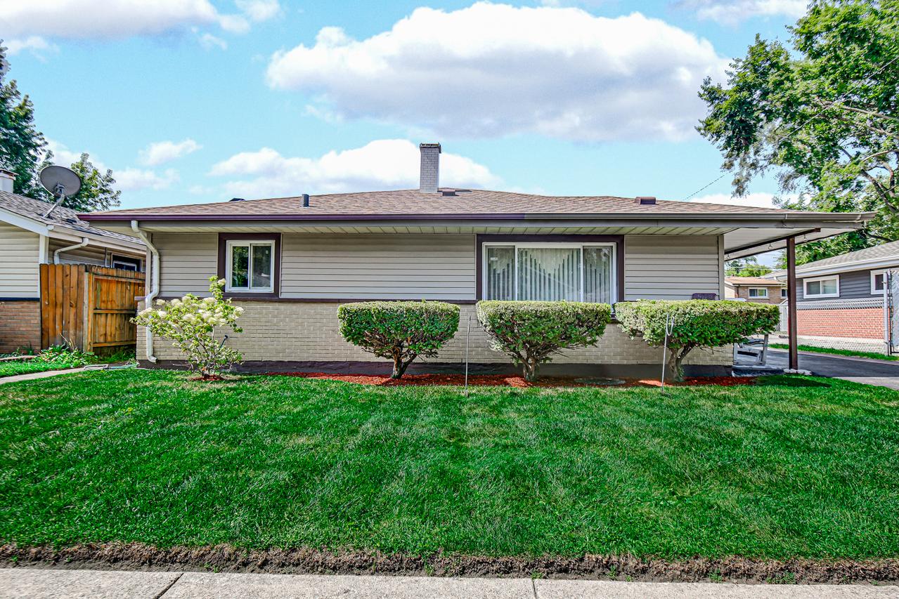 15218 Dorchester Ave., Dolton, IL 60419