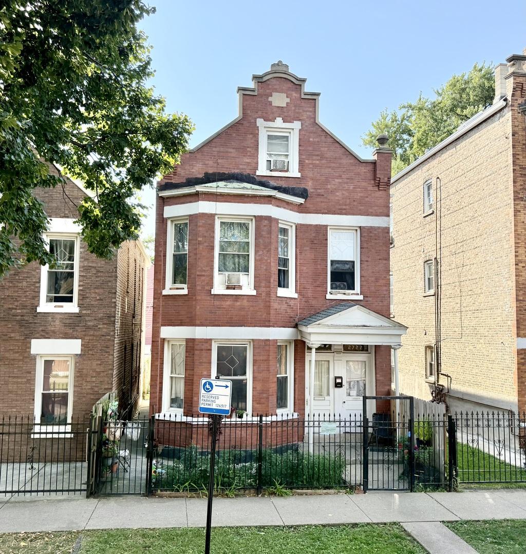2722 S Homan Ave., Chicago, IL 60623