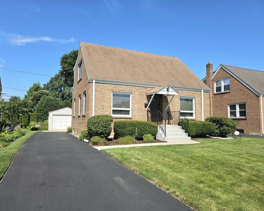 New Homes For Sale This Week That Attend John E Albright Middle School: September 4th to September 10th