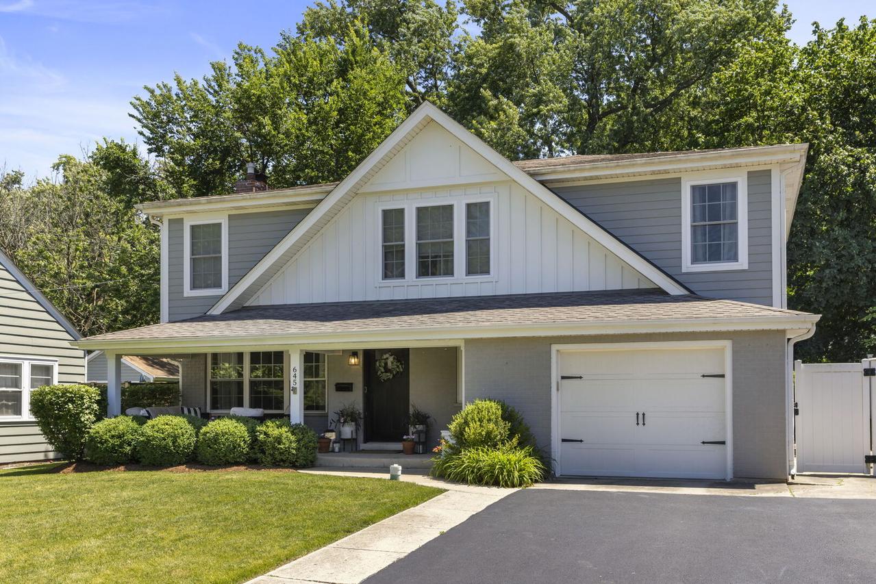 645 Hill Ave., Glen Ellyn, IL 60137
