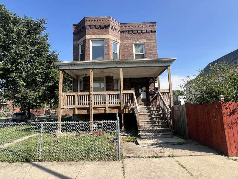 [Address Hidden by Seller], Chicago, IL 60628