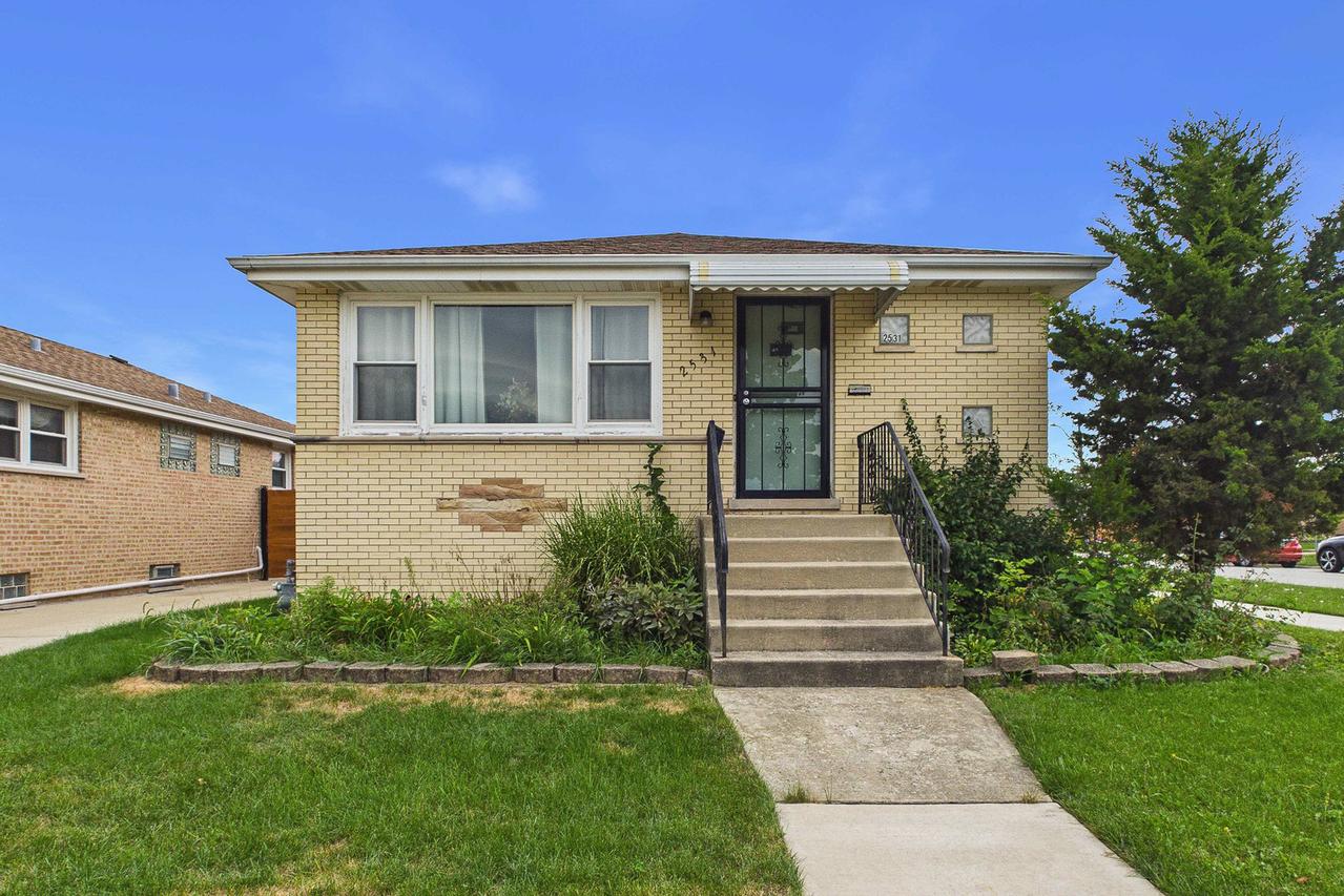 2531 Atlantic St., Franklin Park, IL 60131