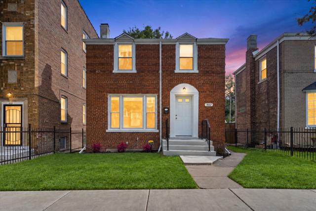9137 S Essex Ave., Chicago, IL 60617