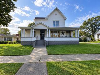 621 Girard St., Metropolis, IL 62960