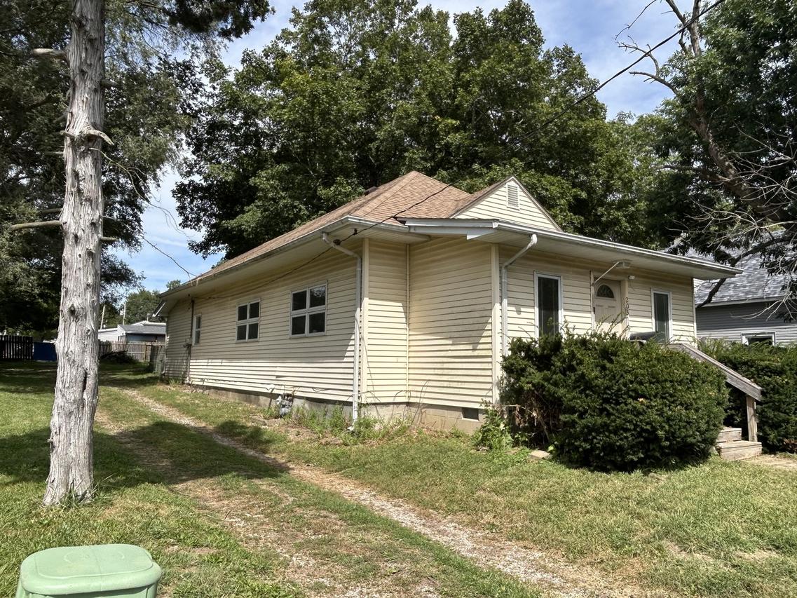 203 Whittier St., Georgetown, IL 61846