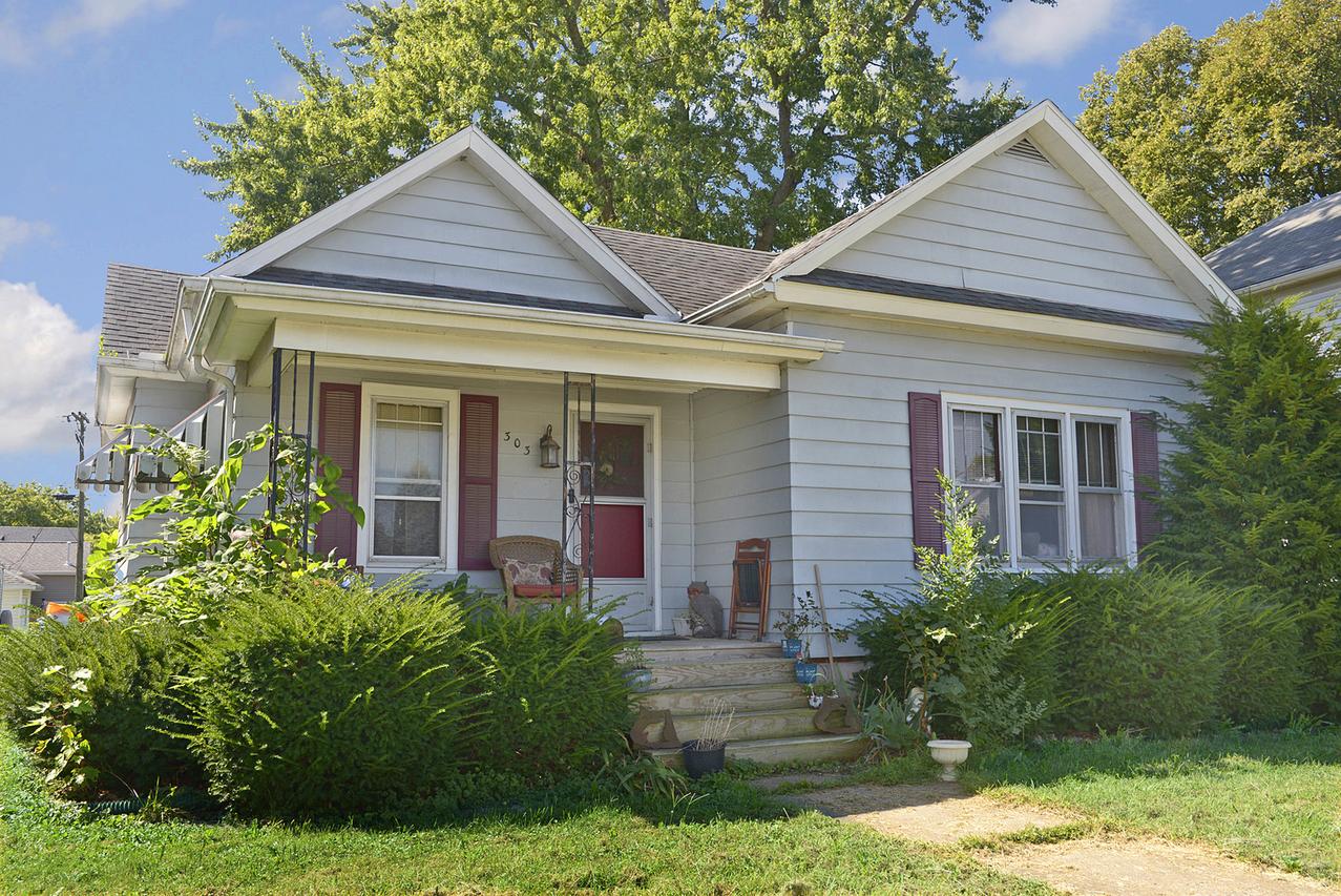 303 W Larue St., Streator, IL 61364