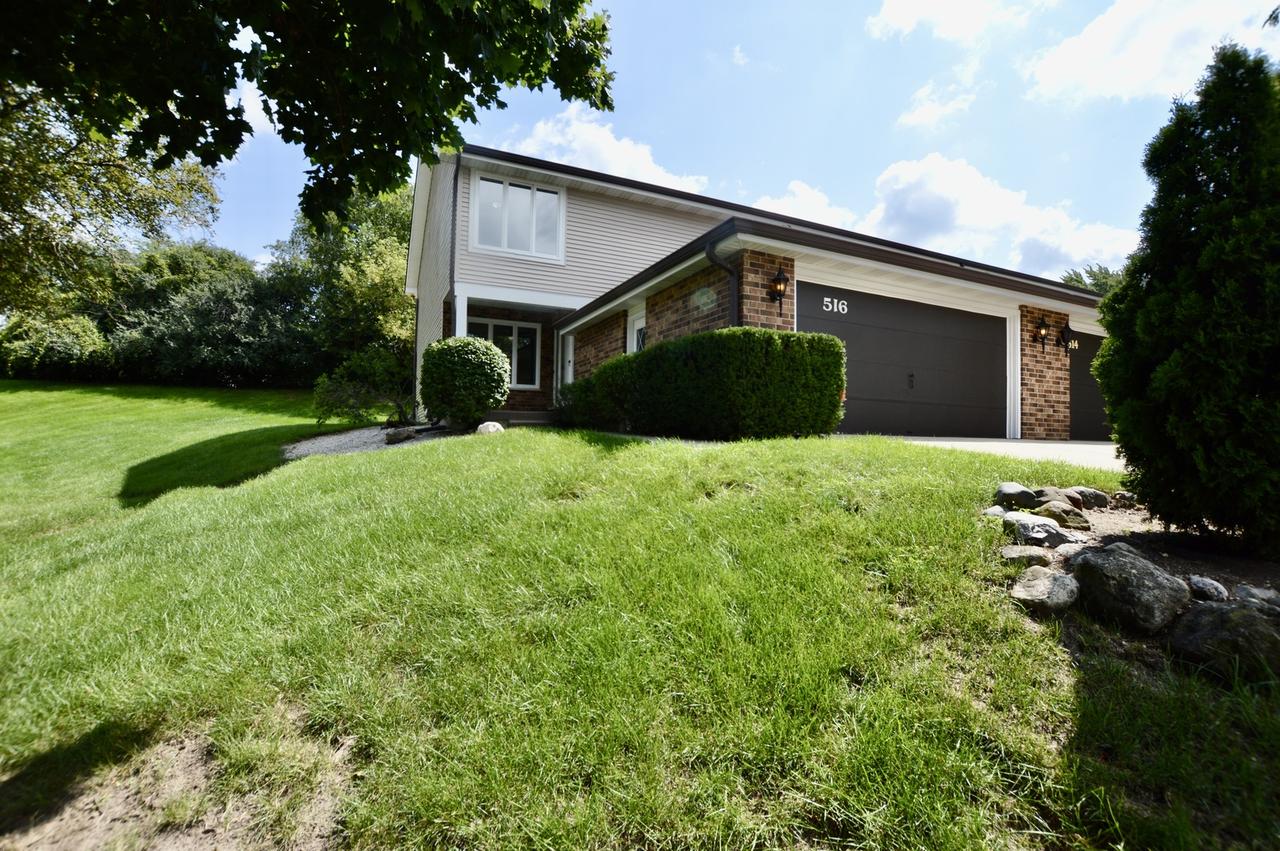 516 N Thornwood Dr., Mchenry, IL 60050