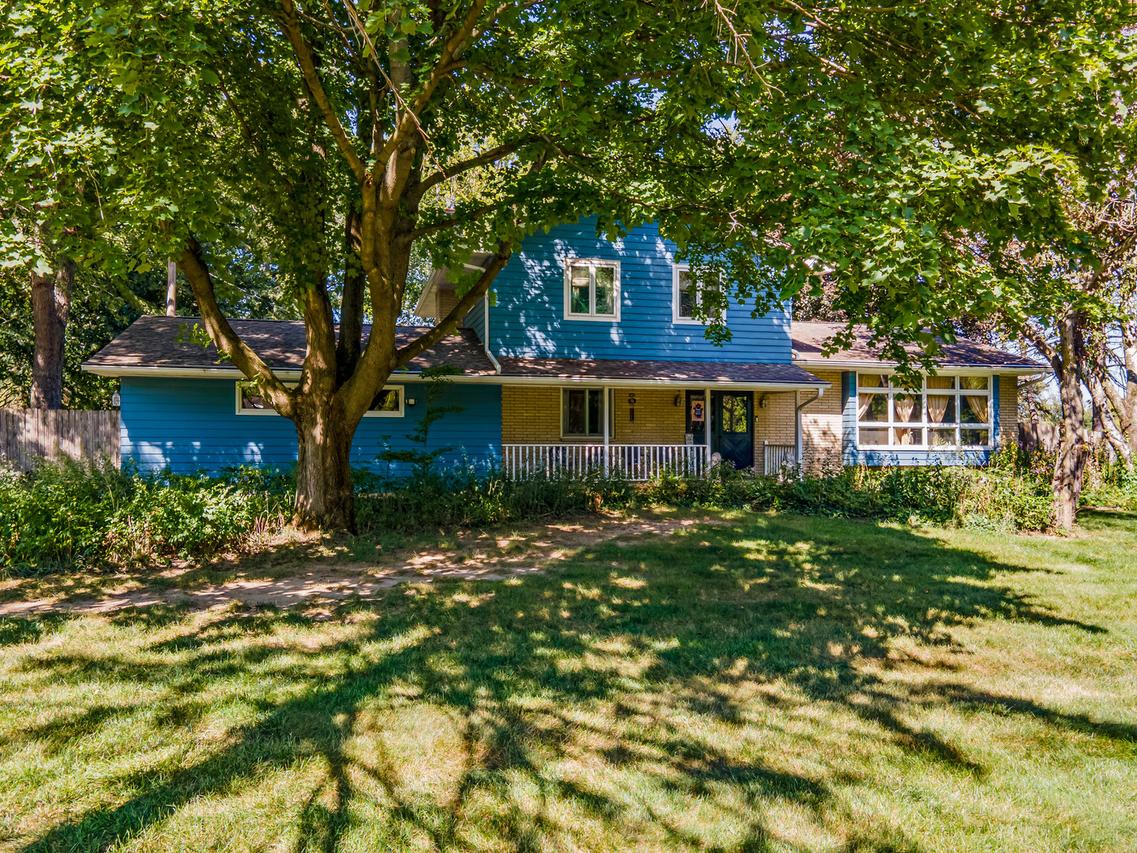 19616 Kishwaukee Valley Rd., Marengo, IL 60152