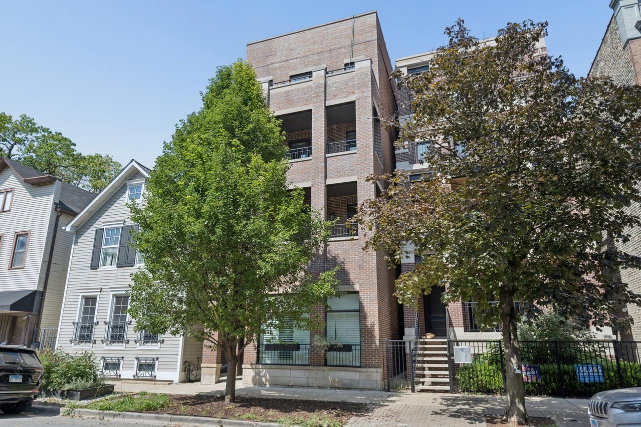 1320 W Wrightwood Ave. #3, Chicago, IL 60614