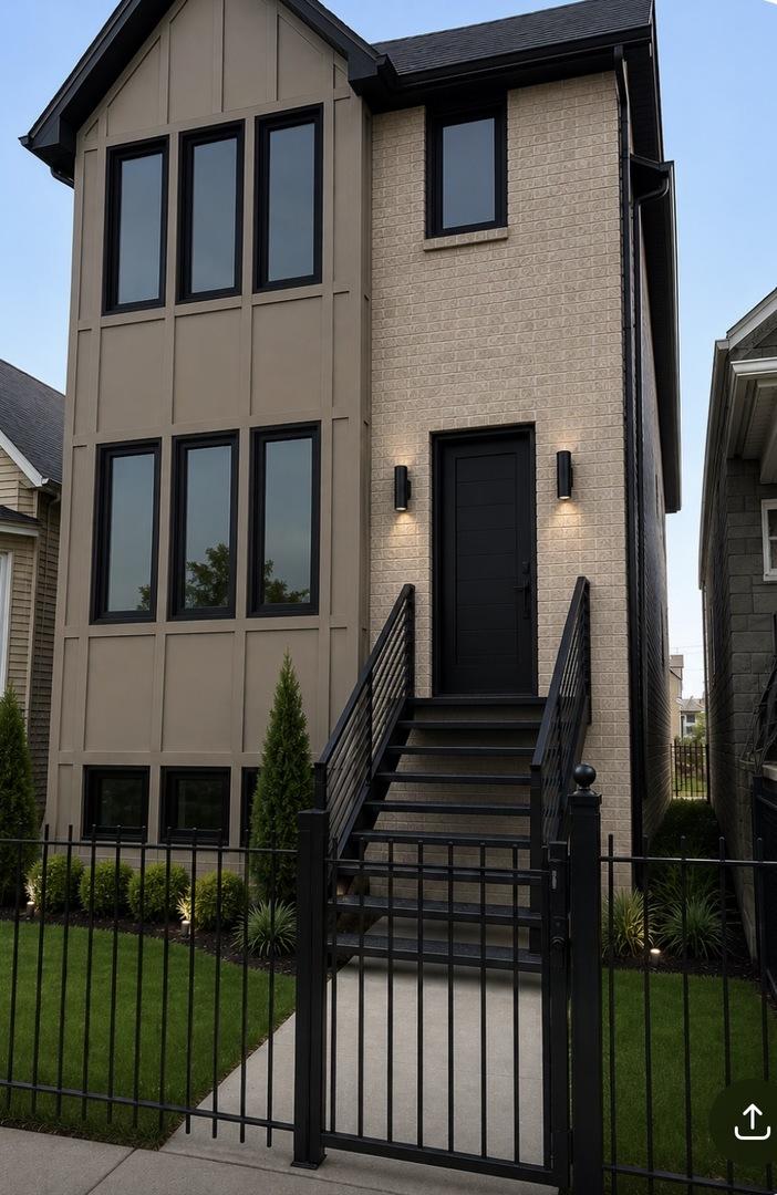 2225 N Tripp Ave., Chicago, IL 60639