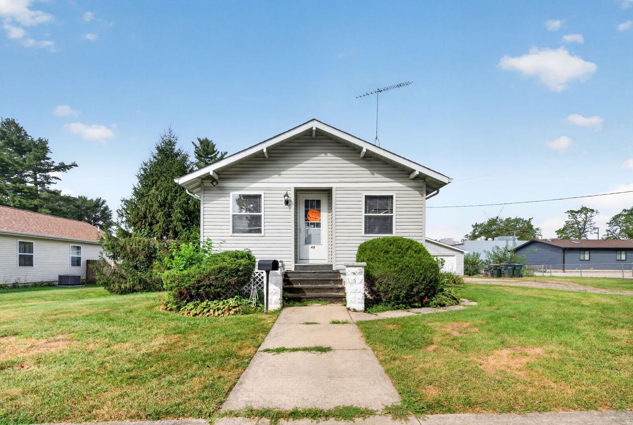 40 S Marguerite St., Coal City, IL 60416