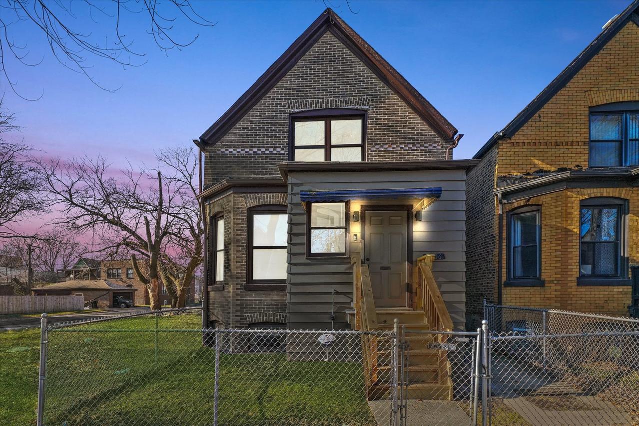 7356 S Kenwood Ave., Chicago, IL 60619