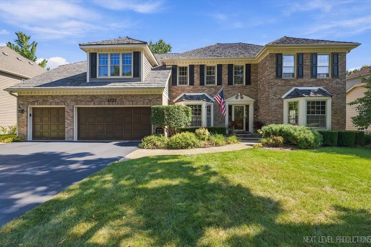 1222 Winners Cup Cir., St. Charles, IL 60174