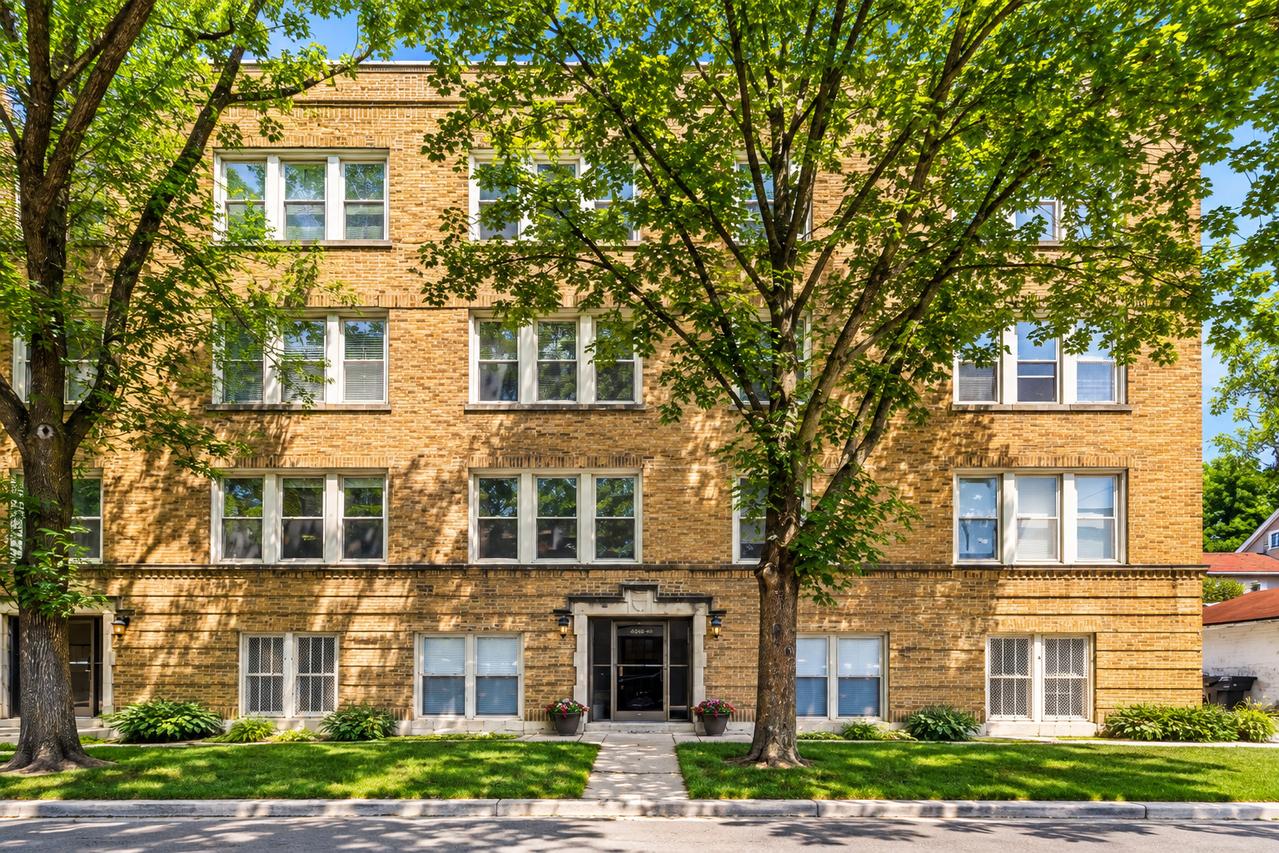 2150 W Ainslie St. #3E, Chicago, IL 60625