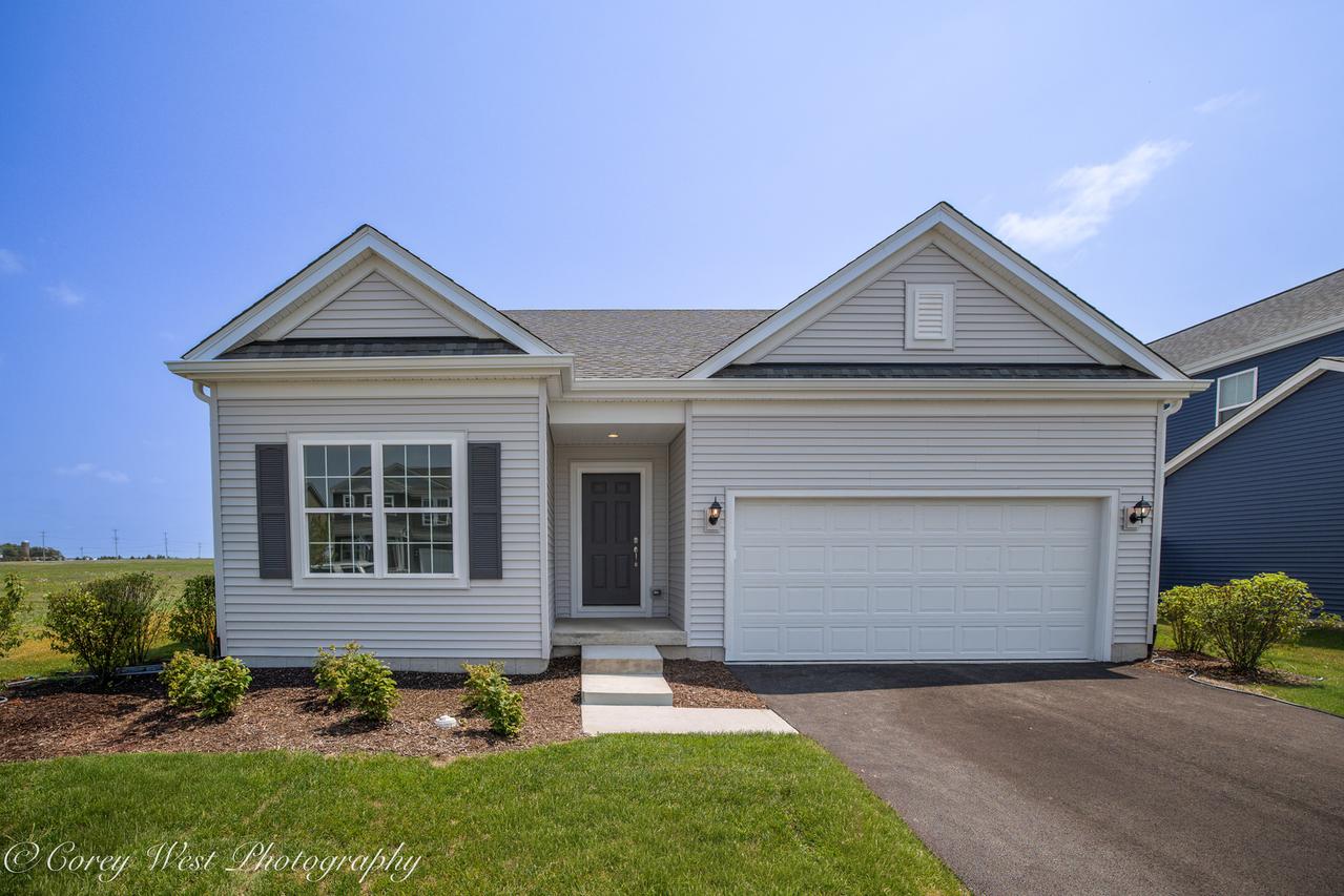 330 N. Aspen Dr., Cortland, IL 60112