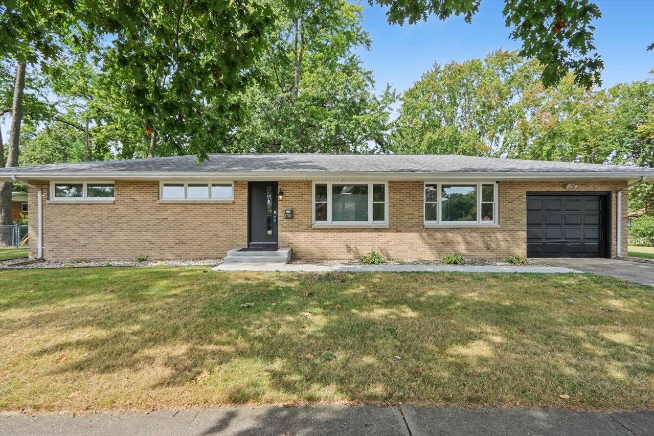 1701 S Anderson St., Urbana, IL 61801