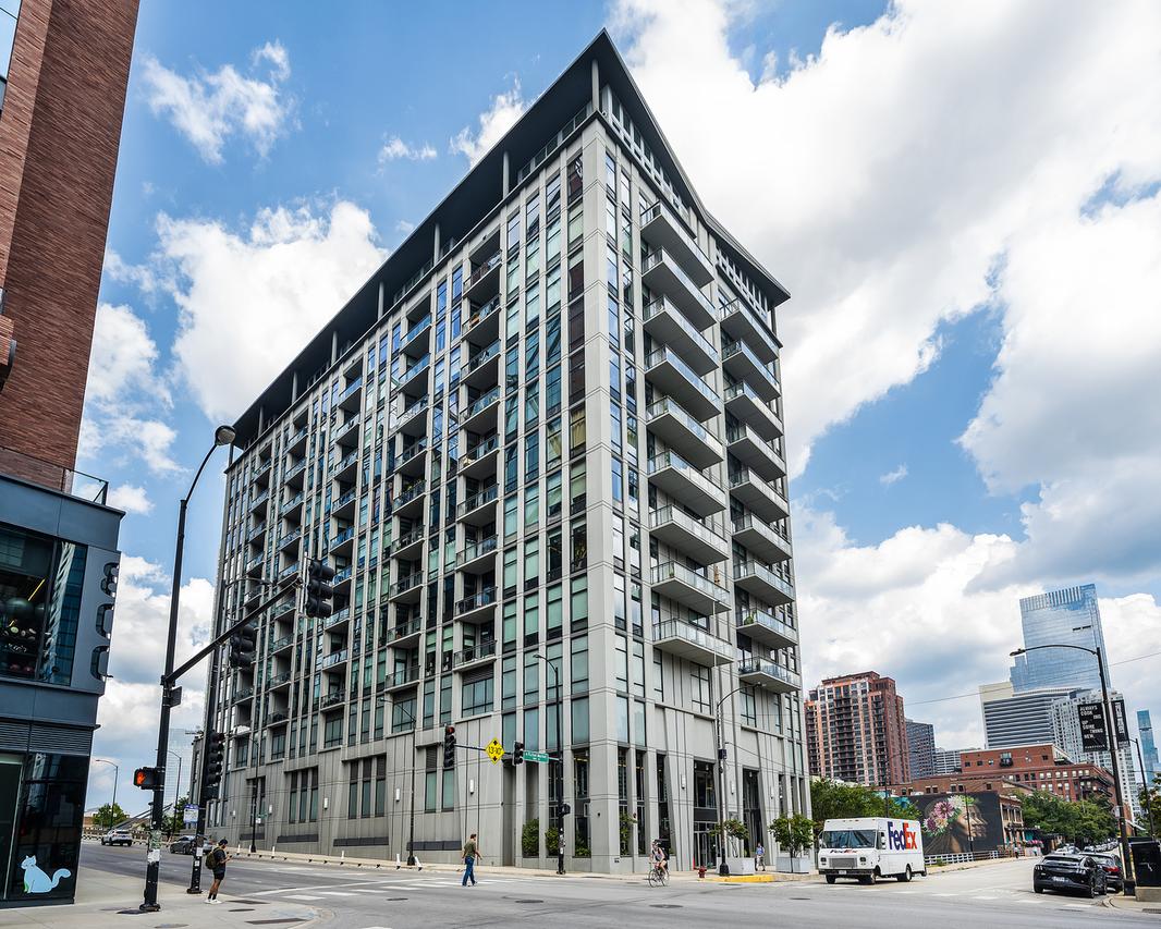 740 W Fulton St. #1212, Chicago, IL 60661