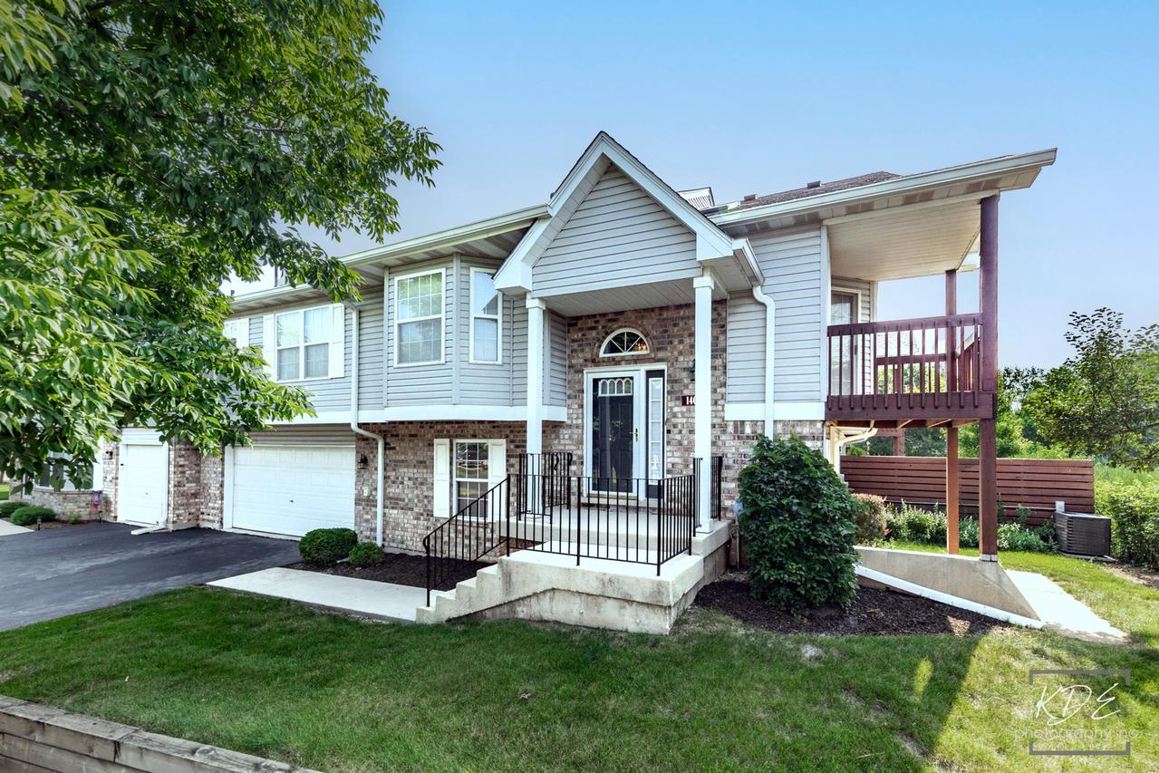 14017 S Cambridge Cir., Plainfield, IL 60544