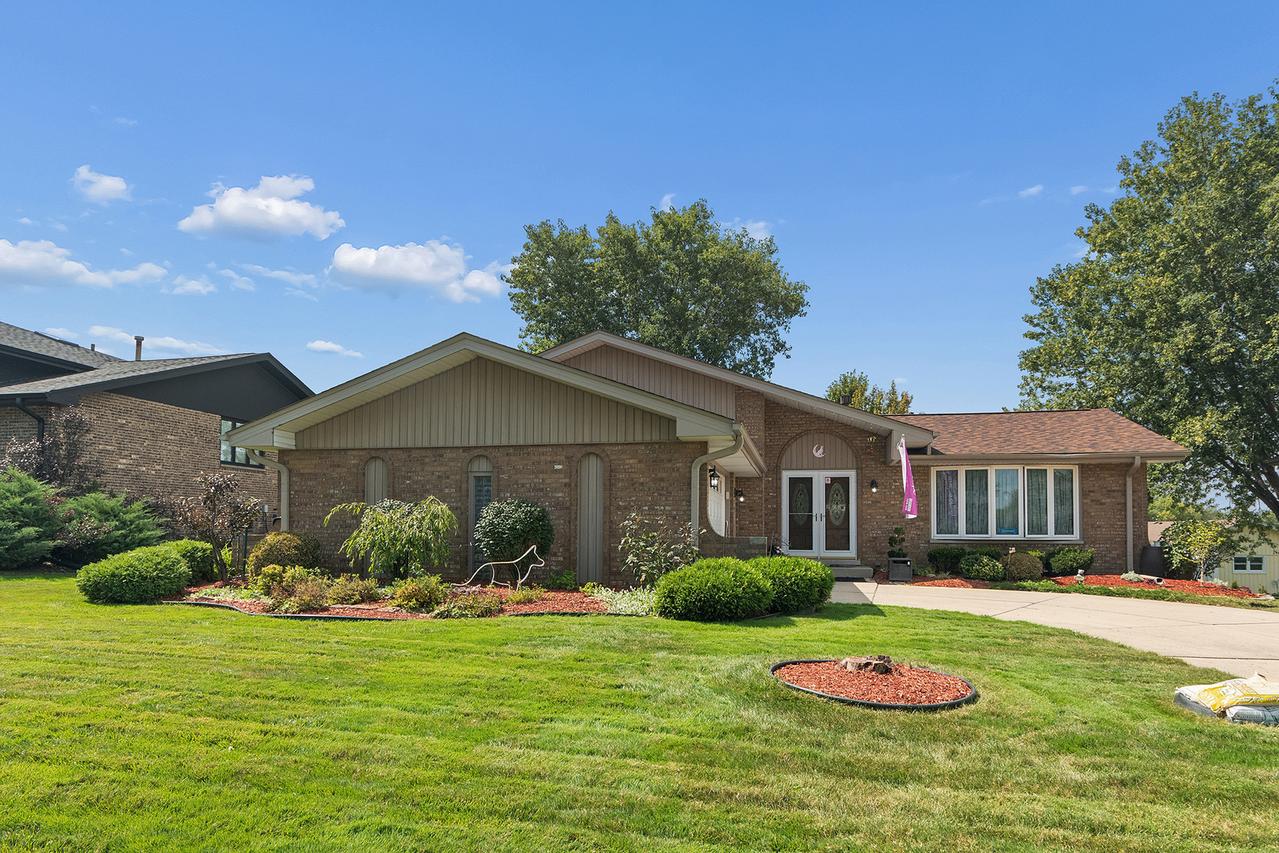 13620 Wooly Hill Dr., Orland Park, IL 60467