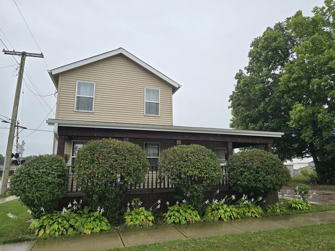 112 E Main St., Plano, IL 60545