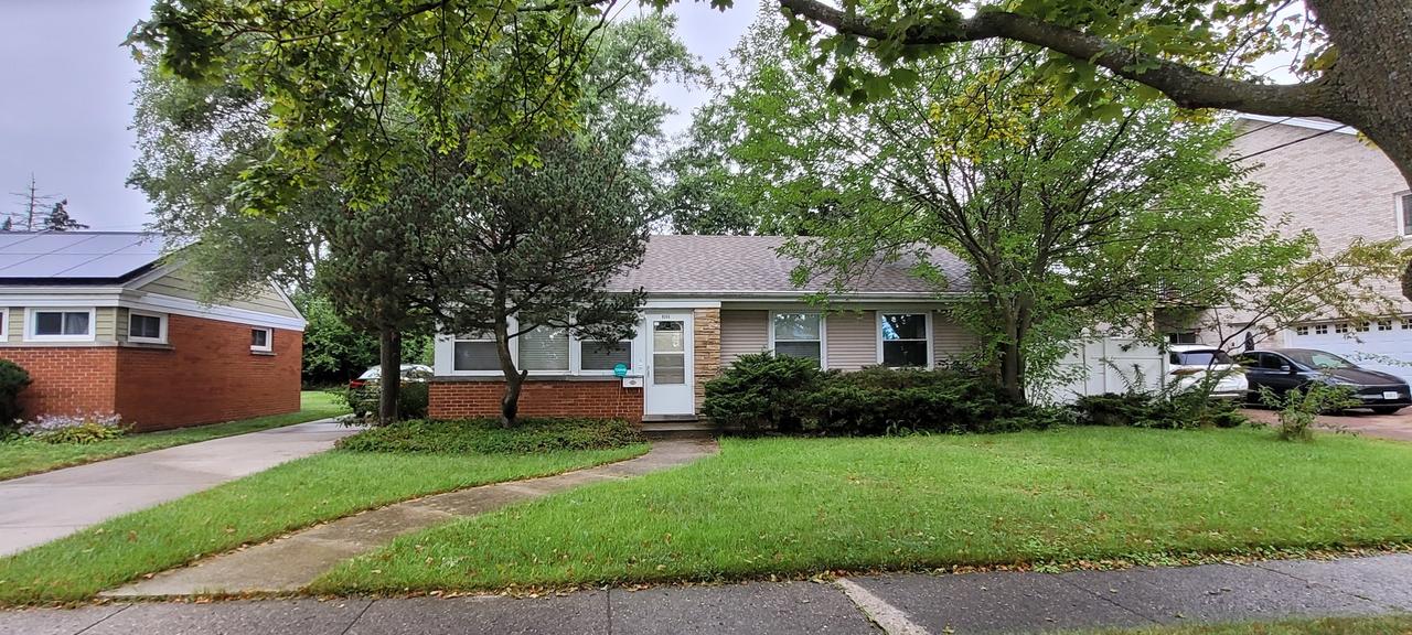 9344 Marion Ave., Morton Grove, IL 60053