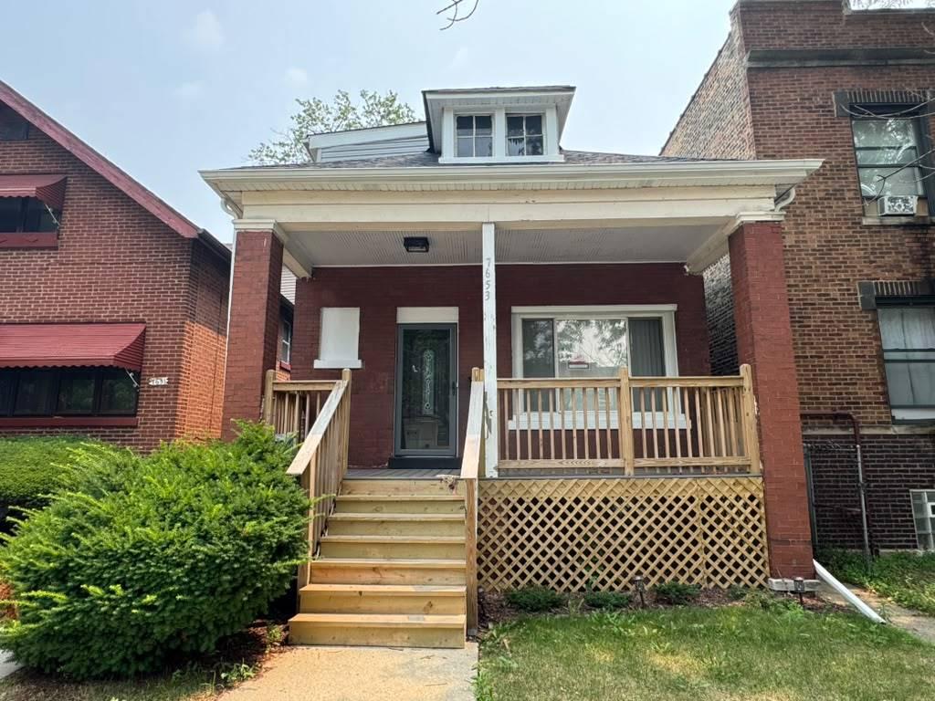 7653 S Saint Lawrence Ave., Chicago, IL 60619