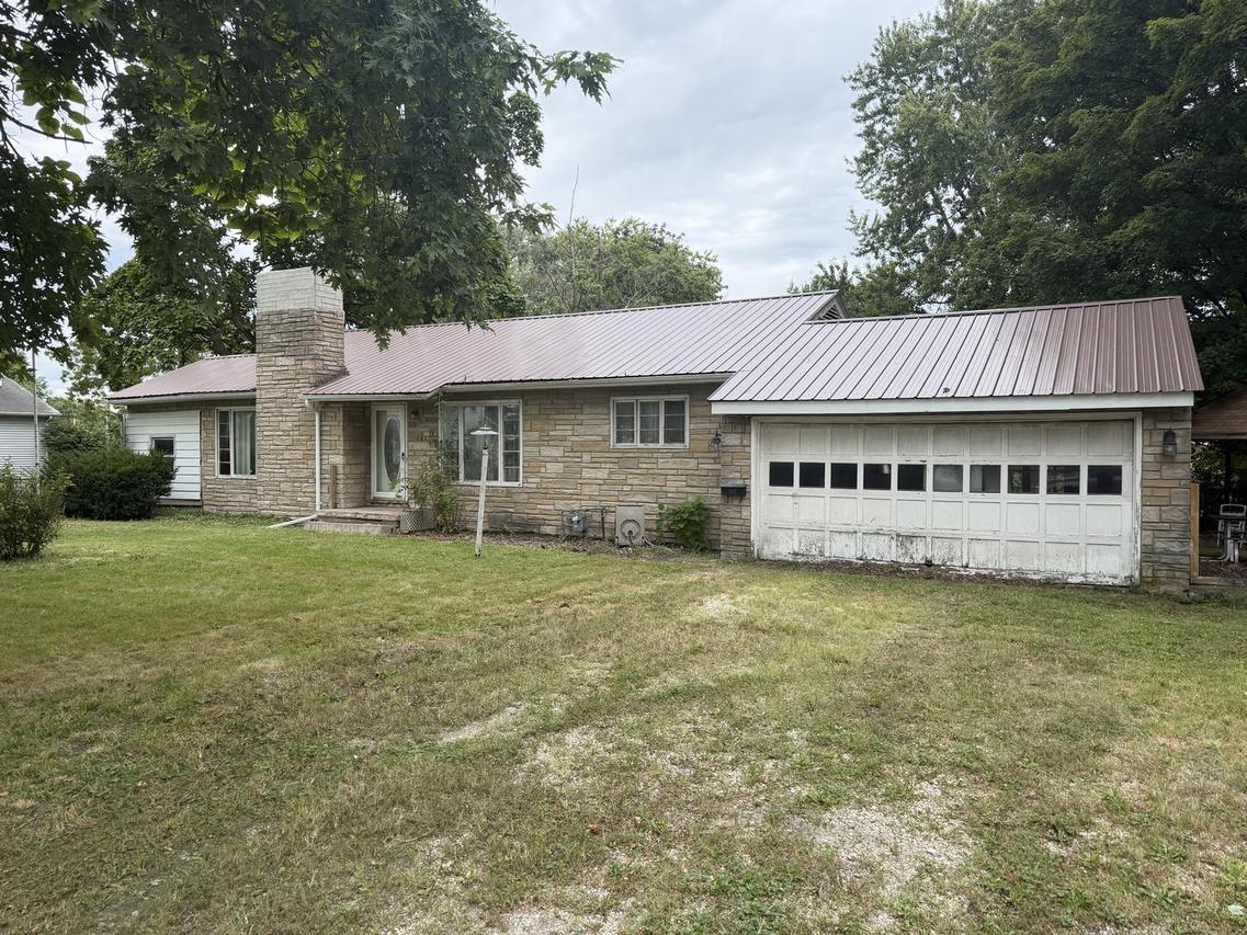 112 N Maple St., Gilman, IL 60938