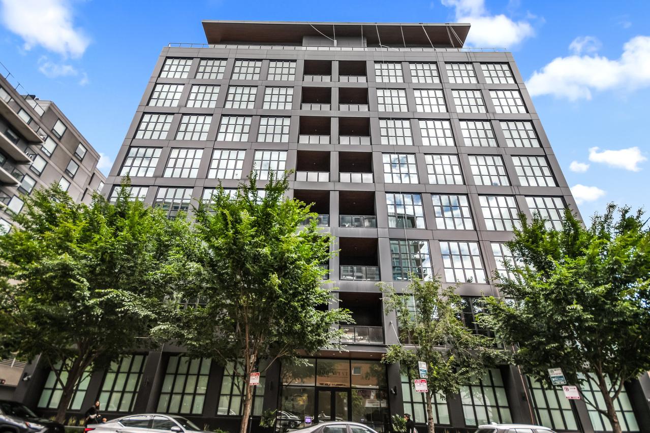 900 W Washington Blvd. #301, Chicago, IL 60607