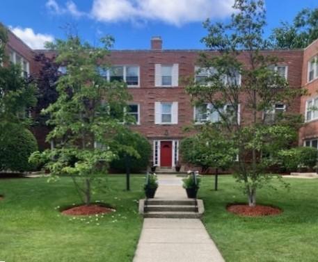 808 Oakton St. #1, Evanston, IL 60202