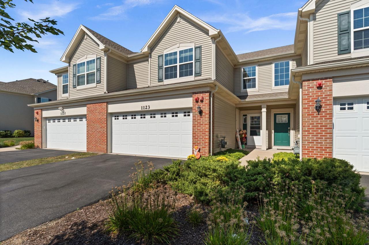 1123 Goldfinch Ave., Yorkville, IL 60560