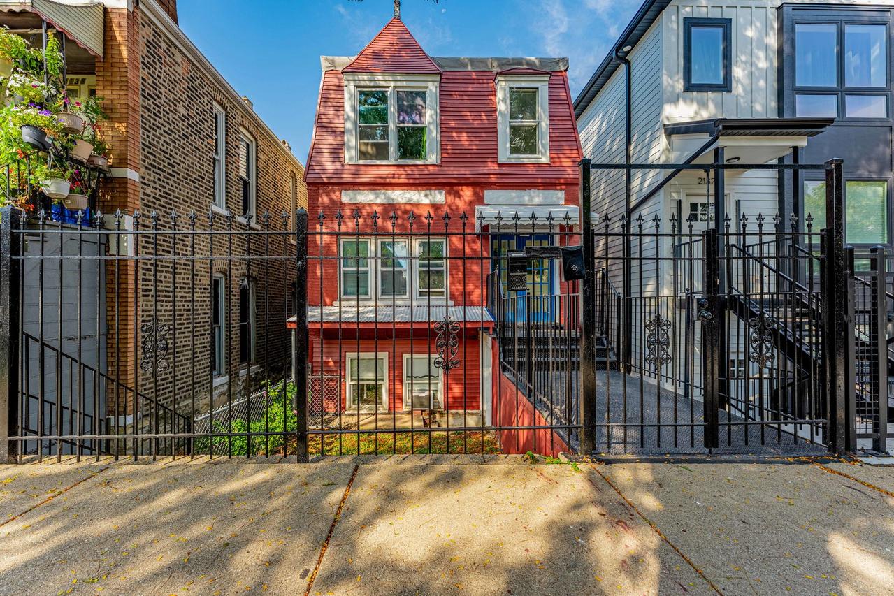 2134 S Fairfield Ave., Chicago, IL 60608