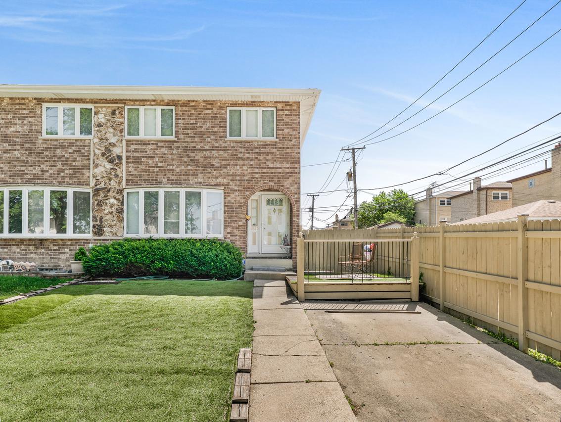 3615 N Pacific Ave., Chicago, IL 60634