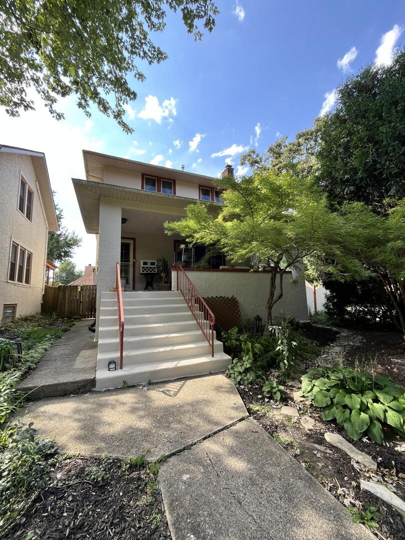 10902 S Hoyne Ave., Chicago, IL 60643