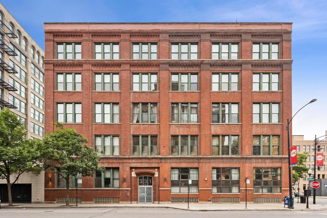 331 S Peoria St. #105, Chicago, IL 60607