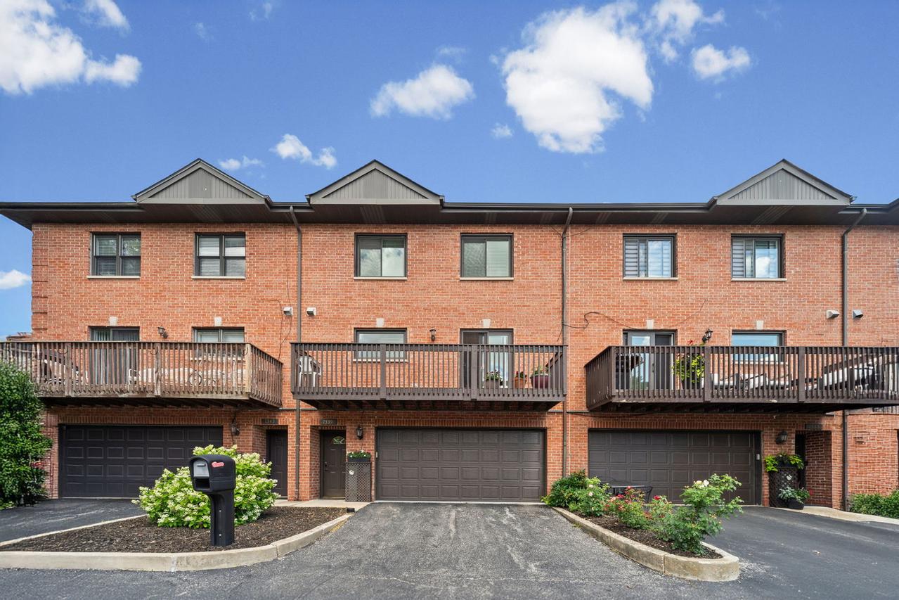 1339 E Central Rd., Arlington Heights, IL 60005