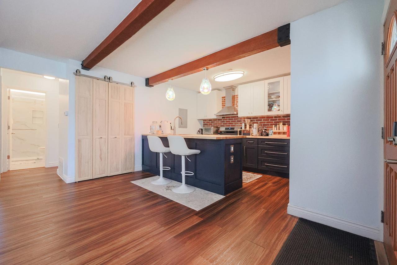 1532 Cove Dr. #243A, Prospect Heights, IL 60070