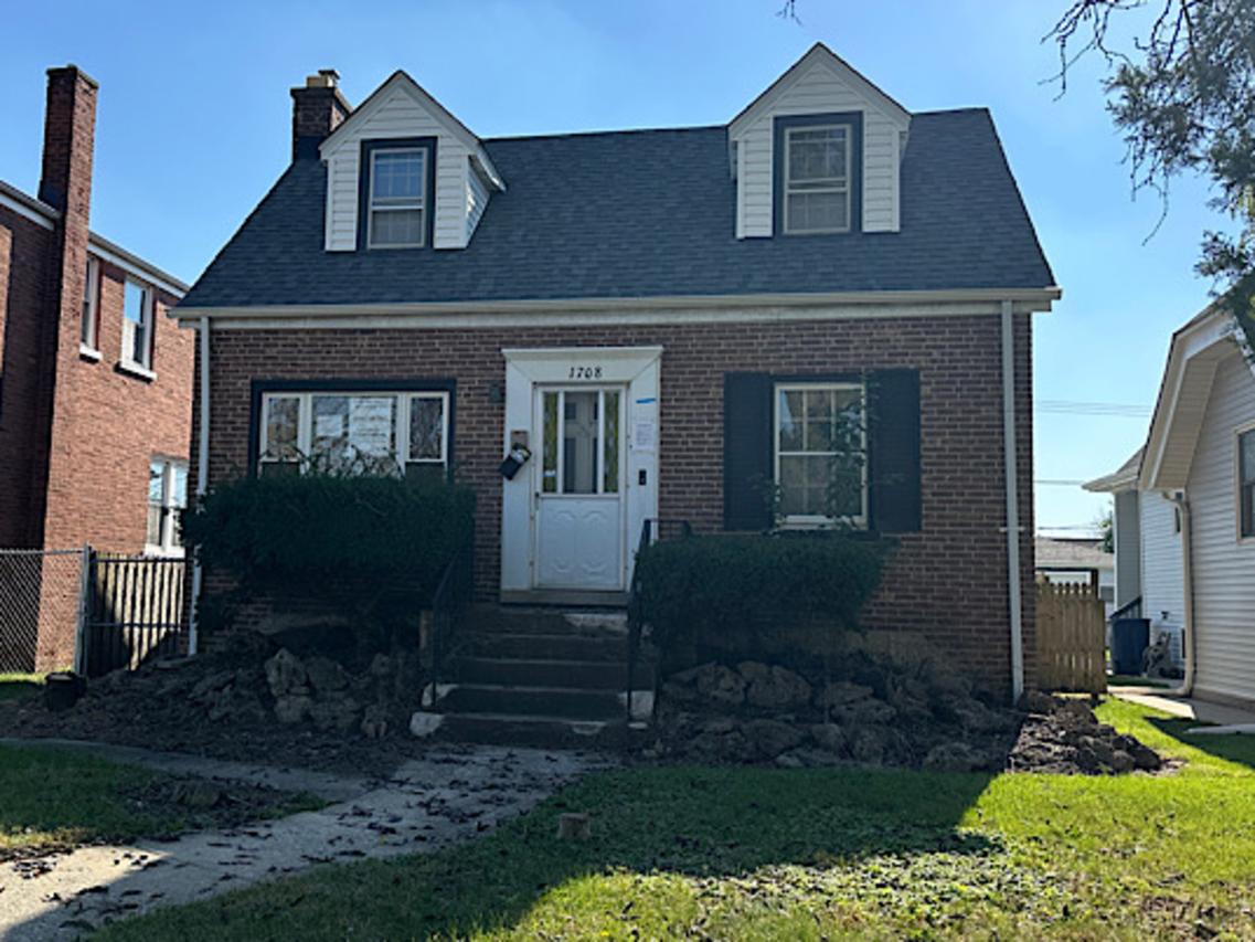 1708 Washington Blvd., Maywood, IL 60153