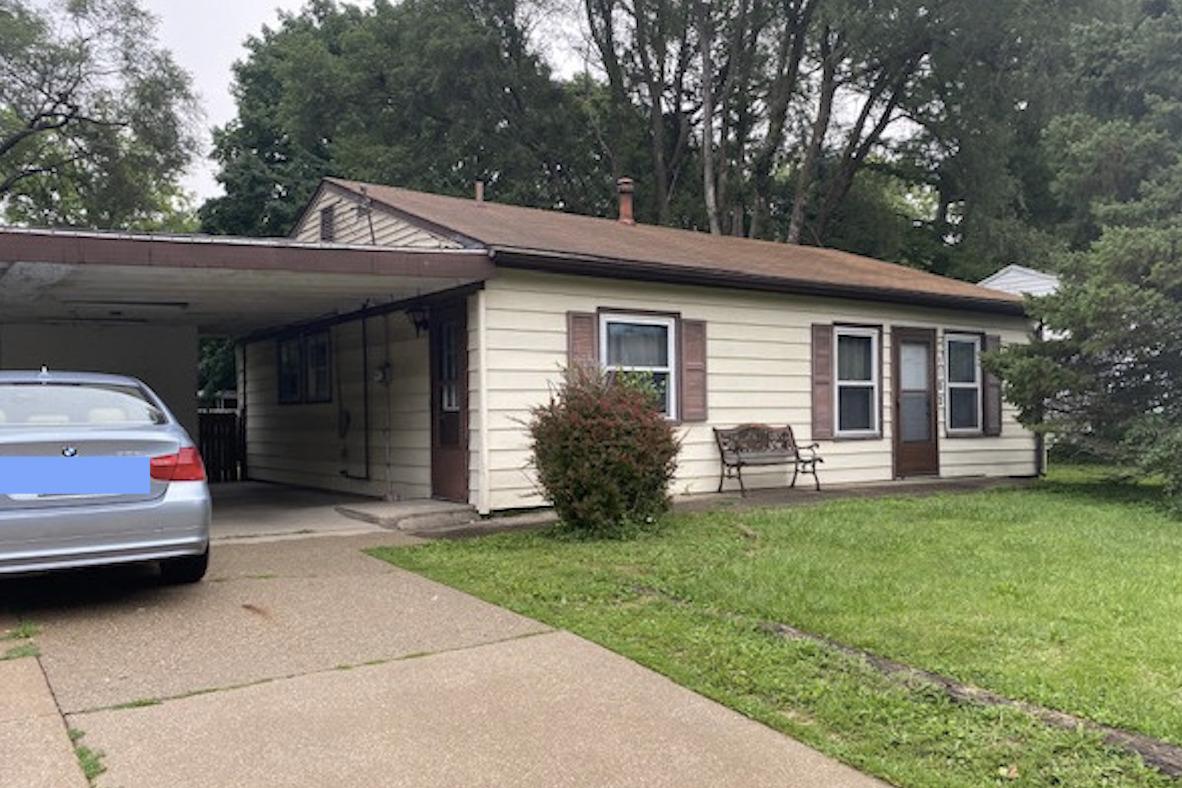 1902 W Kirby Ave., Champaign, IL 61821
