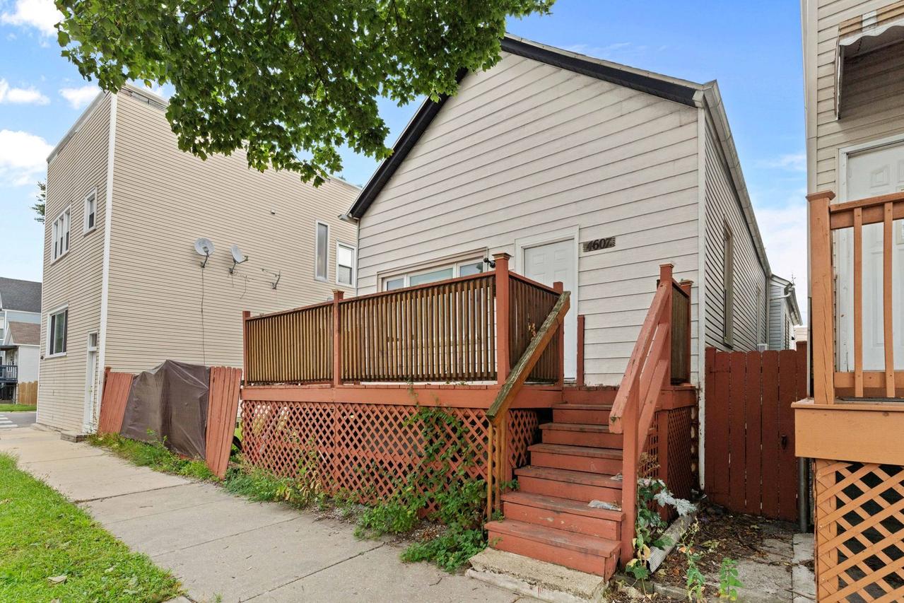 4607 S Wallace St., Chicago, IL 60609