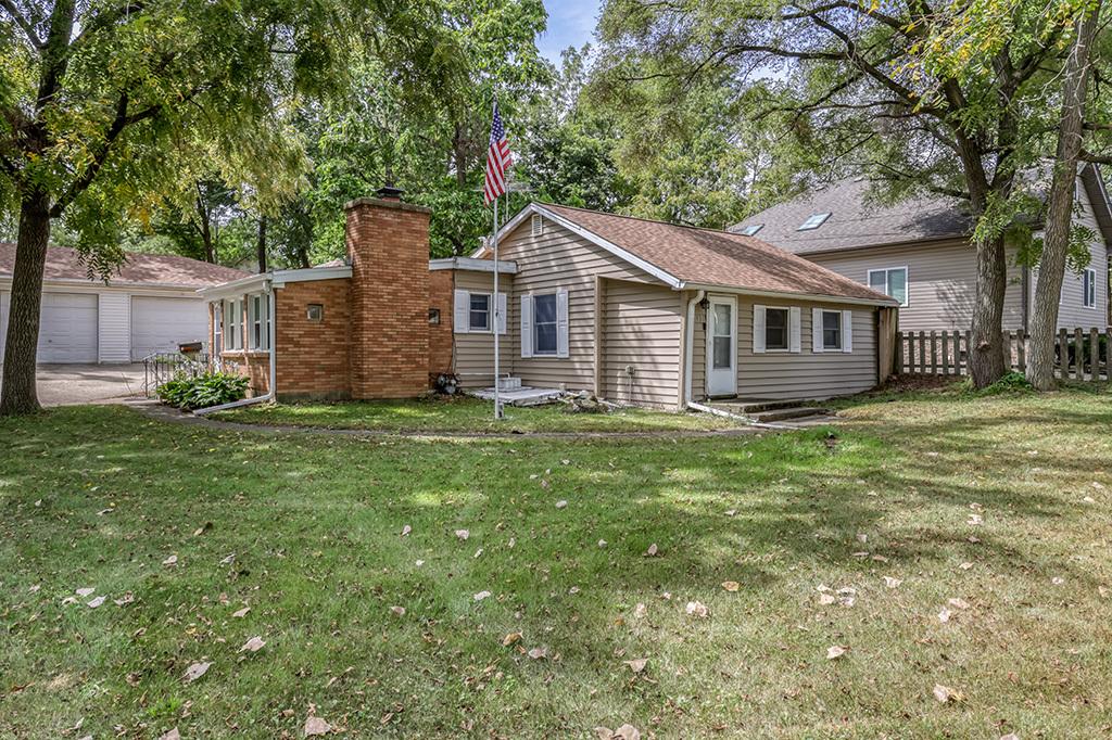 421 Thornton St., Lockport, IL 60441