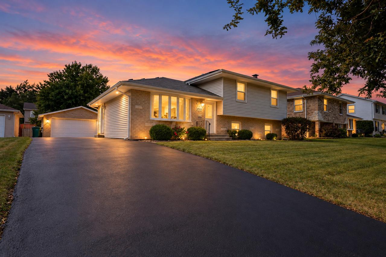 1705 Corregidor St., Joliet, IL 60435