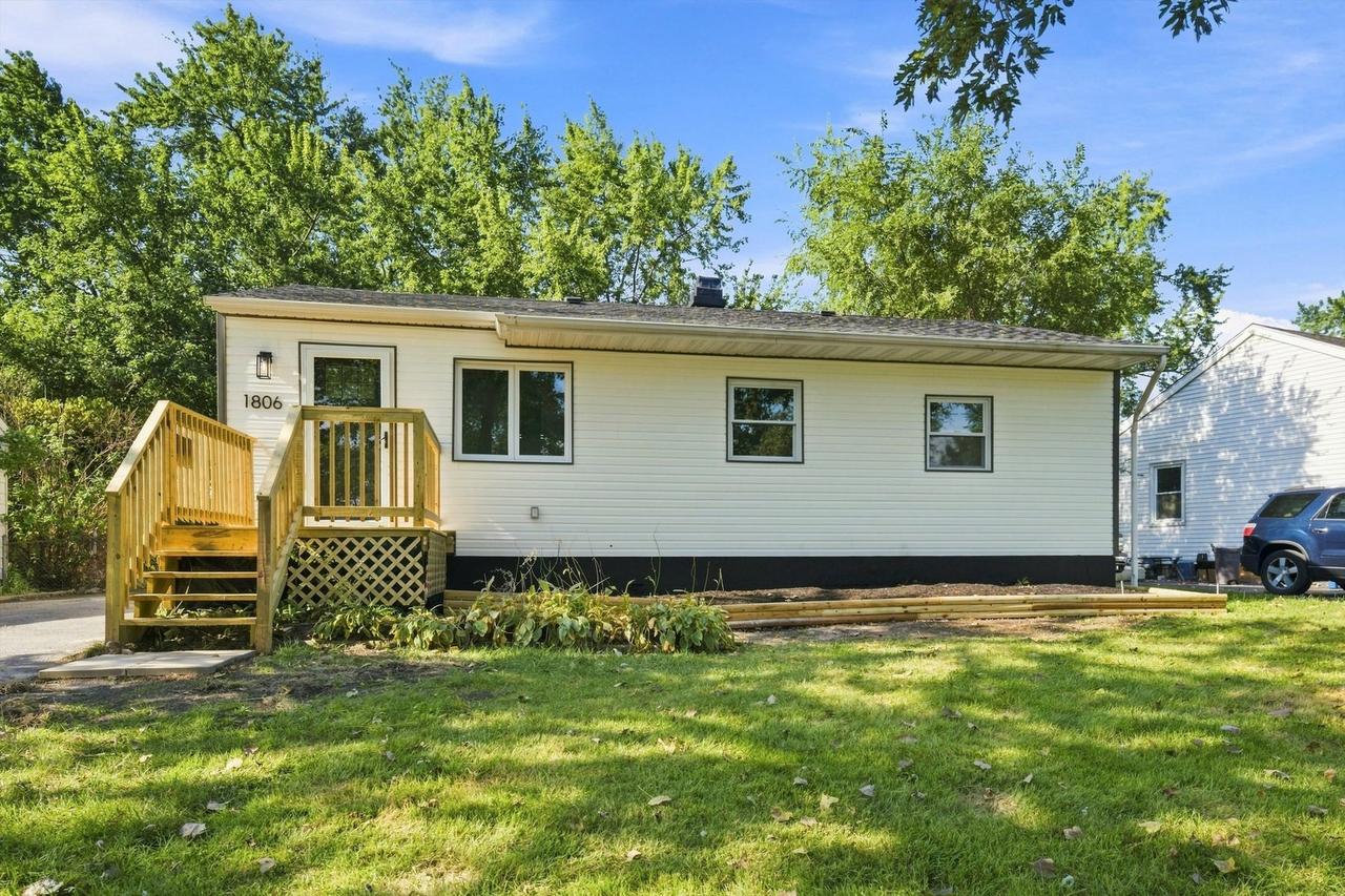1806 222nd Pl., Sauk Village, IL 60411