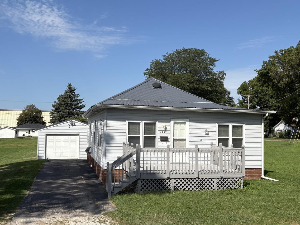 708 Godfrey St., Streator, IL 61364