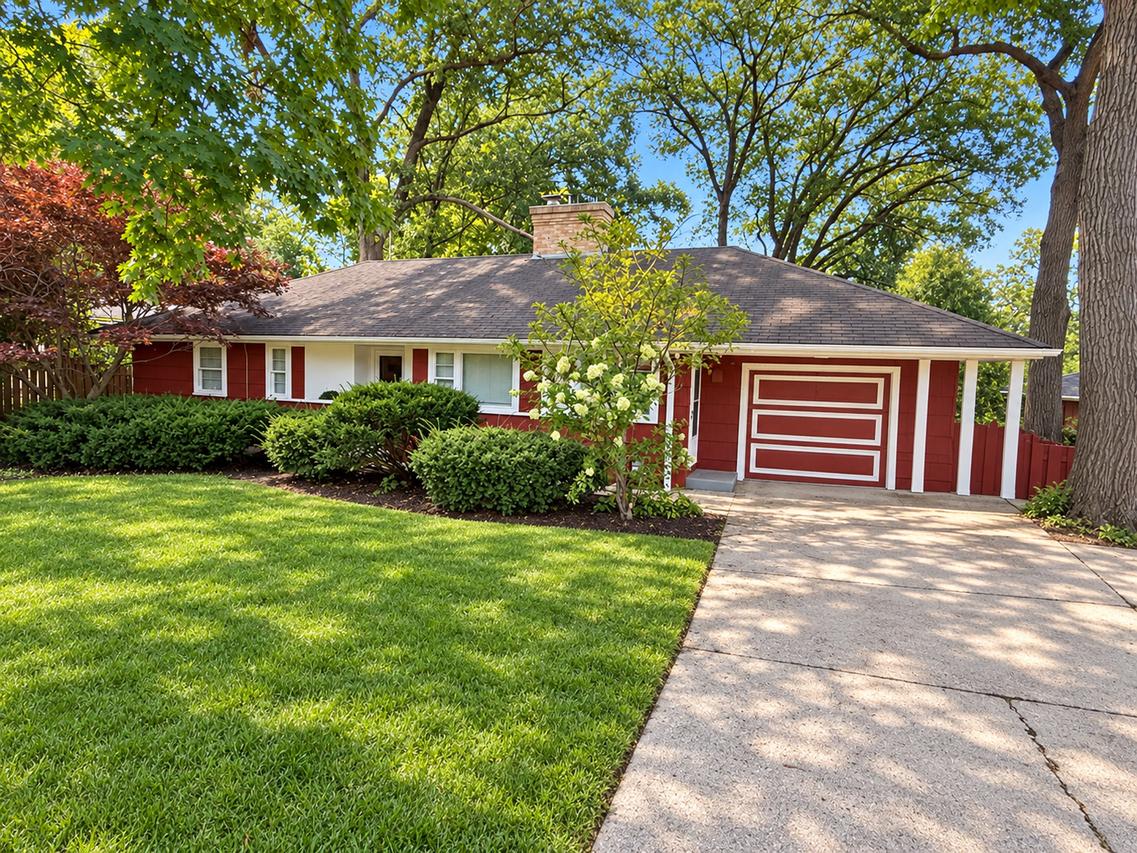 2811 Forest Ln., Waukegan, IL 60087